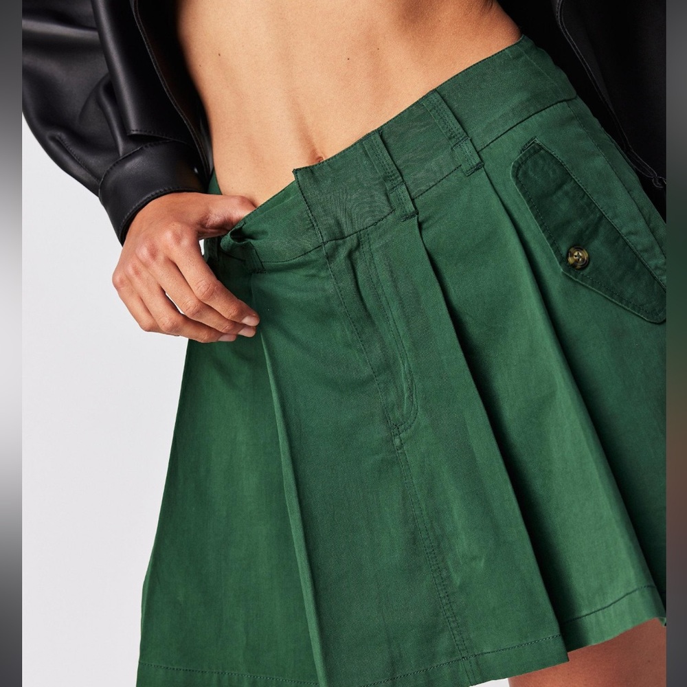 NWOT Free people pleats to meet you mini